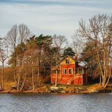 Für das ruderboot im haus besteht die möglichkeit einen elektromotor zu mieten. Traumhaften Bungalow Am See Mieten Fur Ihren Urlaub Fewo Direkt