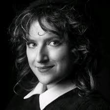 Stoked to announce I've been officially promoted to Copywriter at Bakery  Agency!