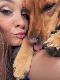 Timber is so like Pluto at times but then the spit of Luna other days.  Right now, she’s the double of Pluto 🥺♥️