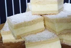 Zutaten Fur Den Teig 400 G Mehl 200 G Butter Oder Margarine 150 G Puderzucker 1 Prise Salz 2 3 El Milch 1 Ei Kuchen Sahnekuchen Kuchen Ohne Backpulver