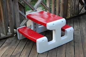 Just Deanna Plastic Kids Picnic Table Makeover Picnic Table Makeover Plastic Picnic Tables Picnic Table
