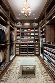 Beautiful use of color, a walk in closet ánd the home even has it's own bar. 100 Stylish And Exciting Walk In Closet Design Ideas Digsdigs
