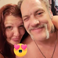 PSA: Oklahoma Highway Patrol is escorting the 1.3 million pound over size  load that closed Cedar street this morning is slowly making its way out of  town. The load is heading east