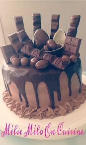 Voila Le Deuxieme Layer Cake Du Blog Le Premier Etait Un Layer Cake Au Kinder Bueno Toujours A Recette Layer Cake Kinder Gateau Kinder Bueno Gateaux Kinder