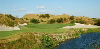 Streamsong resort | welcome to streamsong, a new kind of resort that will take the everyday ordinary to the absolutely extraordinary. Streamsong Resort Golf Course Red Course Florida Golf Course Review By Two Guys Who Golf