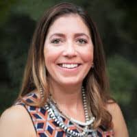 Lindsey Dolan's Instagram, Twitter & Facebook