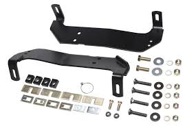 These 5th wheel mounting brackets are ideal for 5th wheel hitch installation. Husky Towing 31397 Fifth Wheel Hitch Mount Kit For Silverado 1500 2500 3500 Hd