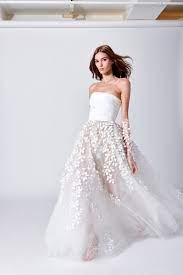 Oscar De La Renta Bridal Spring 2019 Fashion Show Oscar De La Renta Wedding Dress A Line Wedding Dress Bridal Wedding Dresses