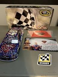 And you get the scaled down size. Jimmie Johnson 48 Lowe S Atlanta Raced Win 2016 1 24 Scale Nascar Diecast Diecast Sport Touring Cars Diecast Toy Vehicles