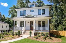 422 E Pharr Road Decatur Ga 30030 6040396 Re Max Of Georgia House Exterior Victorian Homes Architecture