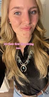 Layne Hanson's Instagram, Twitter & Facebook