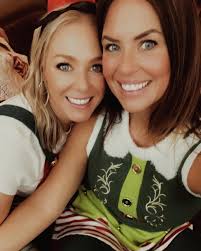 Happy #snoco elves, ready to help! Business planning for 2024? We're here  for it!🙌 DM us if you need to meet!✓