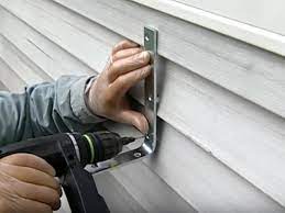 Many of these window box wall brackets add structural support to your window box while creating a beautiful backdrop for your flowers. 5 Easy Steps To Hang Window Boxes