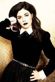 Pin By Jennifer On Pretty Clothes Marina And The Diamonds Fashion Beauty