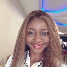 Amy Grace's Instagram, Twitter & Facebook