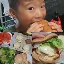 Alex Koh (@AlexKoh2209)