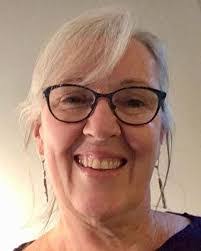 Cyndi Ryan's Instagram, Twitter & Facebook