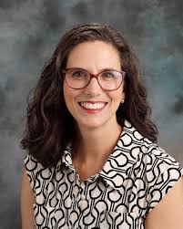 Holly Tippett's Instagram, Twitter & Facebook