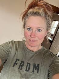 Personal observation: This page looks to be a on-the-down-low hook-up  platform. I don't come onto FB often in any given day, but when I do, I see  a selfie of a female