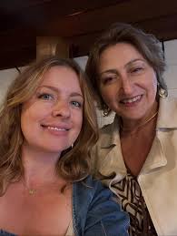 Rhianna Millay (@winewithrhianna) • Instagram photos and videos