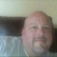 Ashley Resewehr's Instagram, Twitter & Facebook