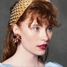 Daisy Button's Instagram, Twitter & Facebook