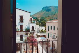 Perfect for my daughter she loves pink and green cottage. Casa Di Andrea Cardi Sperlonga Updated 2021 Prices