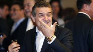 Nicolae stanciu a elucidat misterul despre gestul sau din meciul cu anglia. RÄƒsturnare IncredibilÄƒ De SituaÅ£ie La Fcsb Gigi Becali RenunÅ£Äƒ Definitiv La Fotbal Si Ia O Decizie De UltimÄƒ OrÄƒ Patronii SurprizÄƒ Care Preiau Echipa