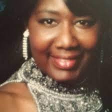 Eloise Branch's Instagram, Twitter & Facebook