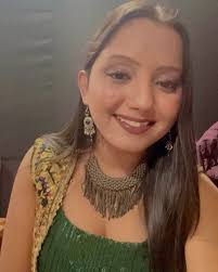 Bas than le muskaan le Keh sana nana nana hawa💨 Baas thaan le tu jaan le  Keh sana nana na na na hawa💕