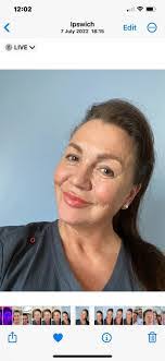 Julie Aston's Instagram, Twitter & Facebook