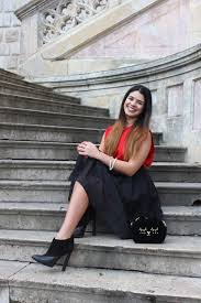 2020 est la saison du tie and dye alors c'est l'occasion idéale pour succomber à ce modèle bleu et blanc signé etam ! Comment Porter Le Maillot De Basket En Ville Lilytoutsourire