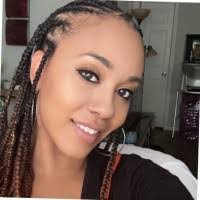 Sheena Calhoun's Instagram, Twitter & Facebook