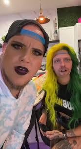 Berta Burger's Instagram, Twitter & Facebook