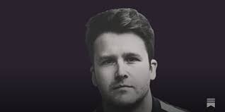 Writing your event bio: 3 contrasting examples