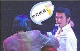 Performances by 陳奕迅 謝和弦 黃明志 盧廣仲 周湯豪 楊丞琳 鄧紫棋 張惠妹 林俊傑 謝霆鋒 畢書盡 葛仲珊 小宇 安那 j.sheon. çŽ‹å‚' ä¸€ä»£æ­ŒçŽ‹ è¢«æŠ•æ¯'å¤±è² æ²'æƒ³åˆ°ç«Ÿèˆ‡è¬éœ†é‹'æœ‰éŽé€™äº›éŽç¯€ æ¯æ—¥é ­æ¢