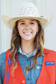 Leah Pitts's Instagram, Twitter & Facebook