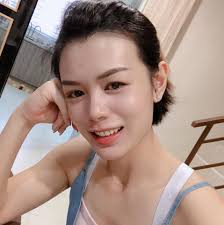 Evelyn Loo（团购/预购）