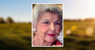 Beth Brannon's Instagram, Twitter & Facebook