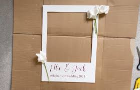 Namaste friends & happy father's day, i love collage in any form, be it photos or photo frames. How To Make A Diy Photo Booth Frame The Diy Bride S Boutique