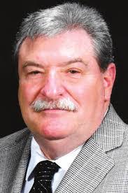 Diane Alumbaugh's Instagram, Twitter & Facebook