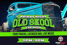 Old Skool Cars @ Dreamworld Night Market.