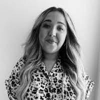 Nadine Duffy's Instagram, Twitter & Facebook