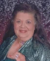 Ernestine Moon's Instagram, Twitter & Facebook