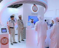 وظائف شرطة ابوظبي وجاء نص الإعلان كالتالي تعلن القيادة العامة لشرطة أبوظبي قطاع الموارد البشرية إدارة الإختيار والتعيين عن حاجتها لمتقدمين لشغل عدد من الوظائف الشاغرة وفقا للشروط التالية. ÙˆÙƒØ§Ù„Ø© Ø£Ù†Ø¨Ø§Ø¡ Ø§Ù„Ø¥Ù…Ø§Ø±Ø§Øª Ø´Ø±Ø·Ø© Ø£Ø¨ÙˆØ¸Ø¨ÙŠ ØªØ´Ø§Ø±Ùƒ Ø¨Ù…Ø¹Ø±Ø¶ ÙˆØ¸Ø§Ø¦Ù Ø§Ù„Ù…Ø³ØªÙ‚Ø¨Ù„