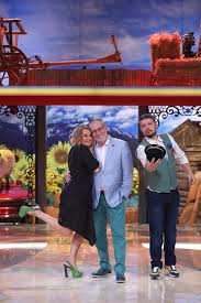 Astăzi La Pro Tv Romania Jos Pălăria Va Aduce Muzică Filme și Proverbe Romanești In Casele Telespectatorilor Radar De Media