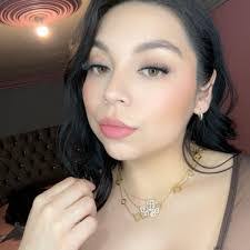 Bertha Alejandre's Instagram, Twitter & Facebook