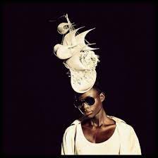 Boat Hat By Philip Treacy Lfw Philip Treacy Hats Black Models Surrealism Fashion