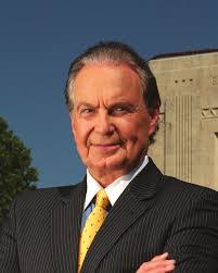 Efrain Olivo's Instagram, Twitter & Facebook