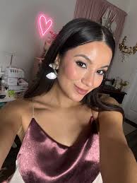 Valeria Villalobos added a new photo.